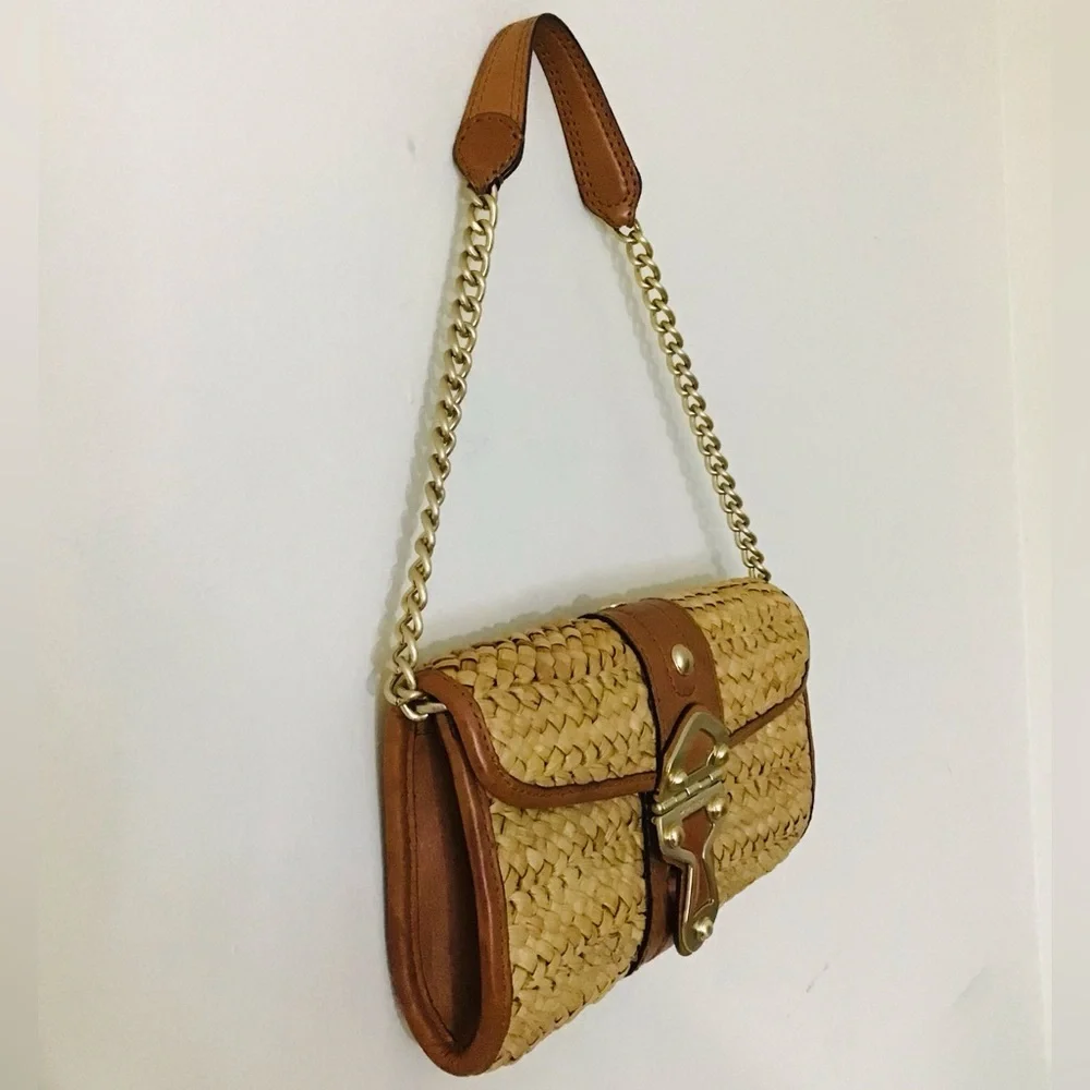 Michael Kors Santorini Straw Clutch - Picture 3 of 13